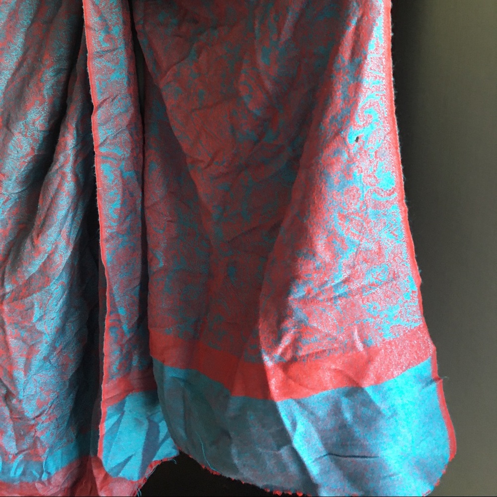 Spring scarf
